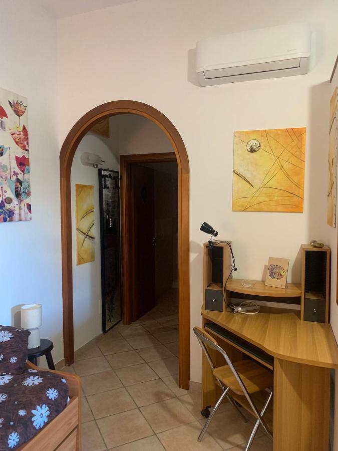 Casetta Terracina Luaran gambar