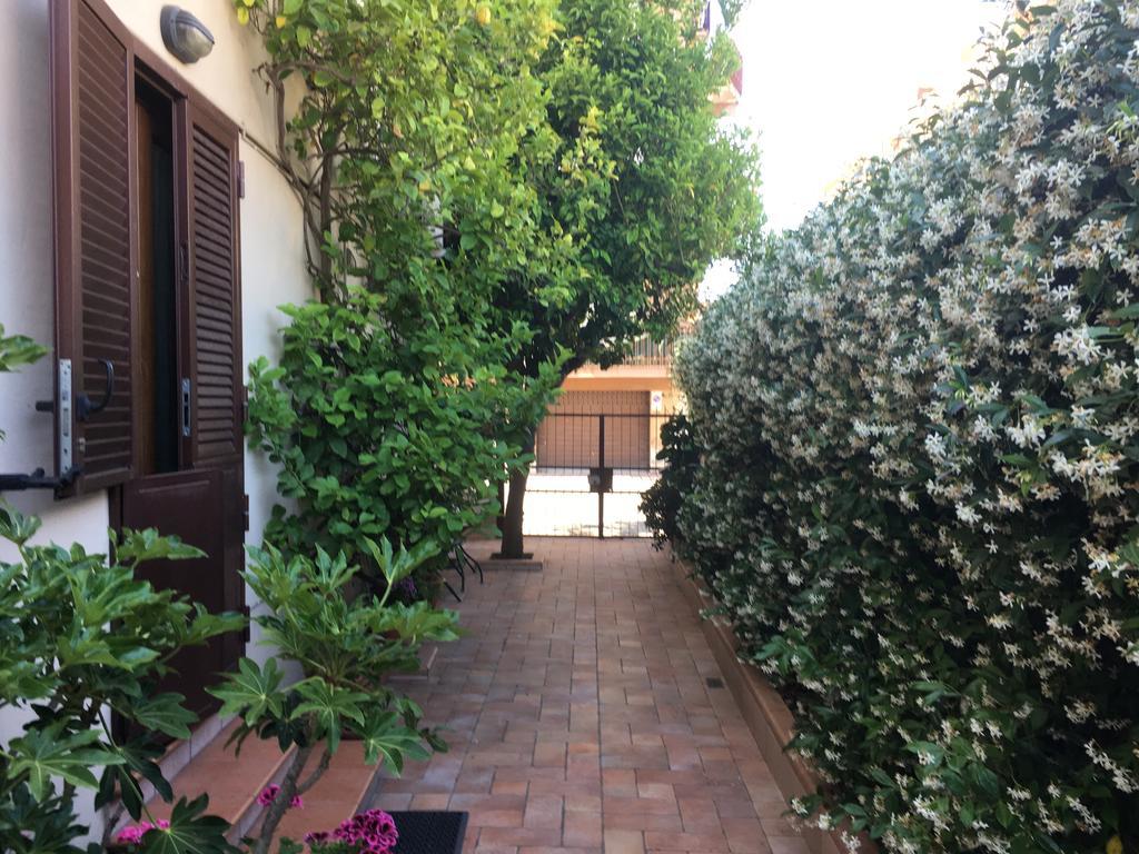 Casetta Terracina Luaran gambar